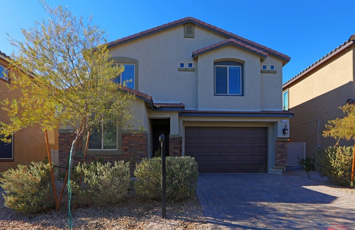 Primary Photo - 5853 Lavender Breeze - Move In Ready & Bea...