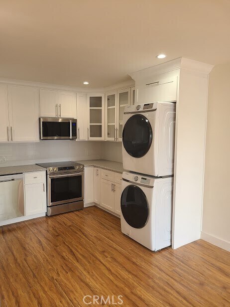 Building Photo - 5105 Irvington Terrace