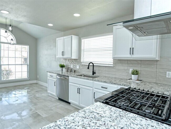 Foto del edificio - 1303 Green Terrace Dr