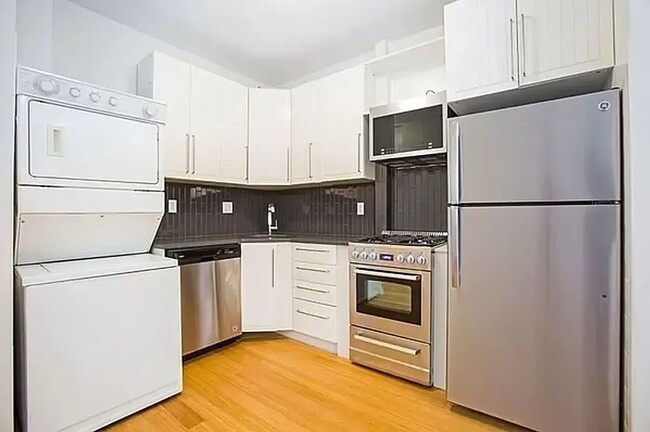 Building Photo - 312 West 58th Street