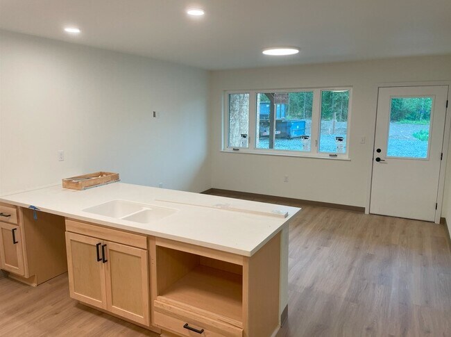 Foto del edificio - 14960 River Retreat Pl