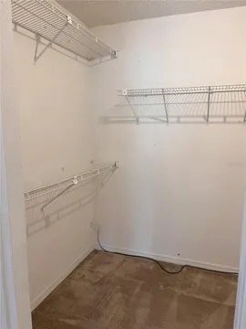 Foto del edificio - 267 Tinder Pl
