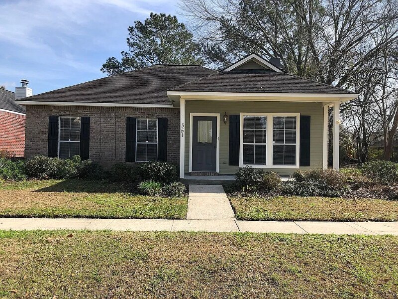 Foto principal - 351 Meadow Crossing Dr