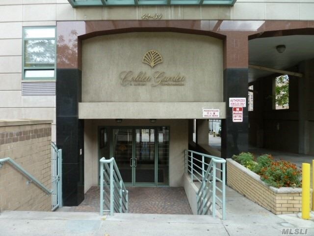 Foto del edificio - 42-31 Colden St