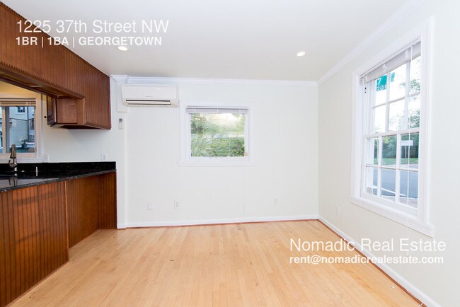 Building Photo - 1225 37th St NW