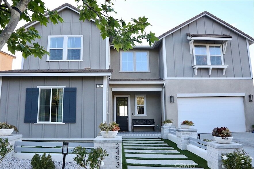 Foto principal - 2493 Sierra Bella Dr