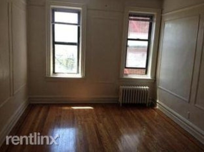 Building Photo - 328 Ovington Ave