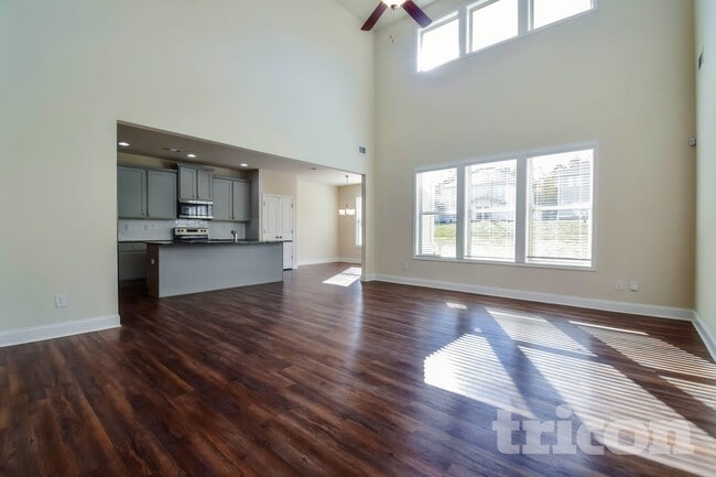 Building Photo - 3911 Bella View Ln