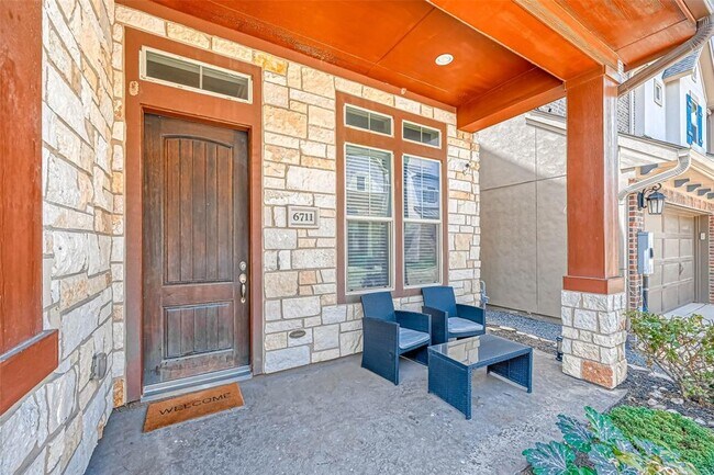 Foto del edificio - 6711 Saxton Manor St
