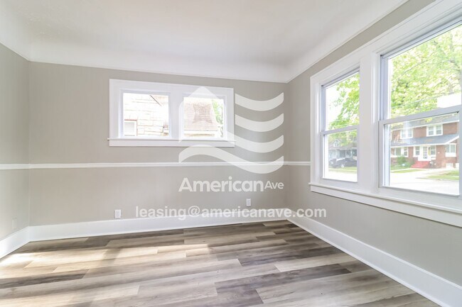 Building Photo - 53 Vinewood Ct