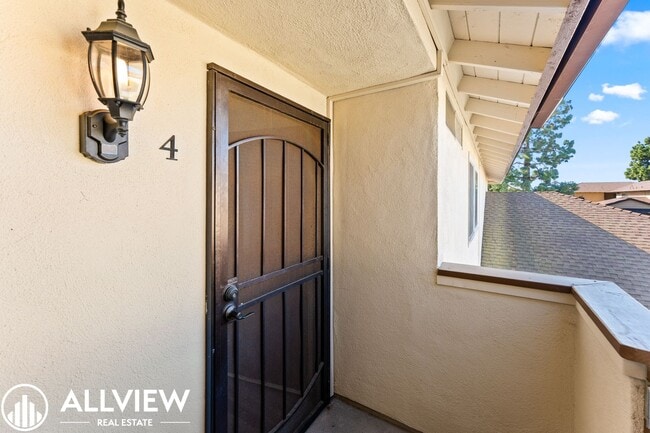 Foto del edificio - 17972 Baron Cir