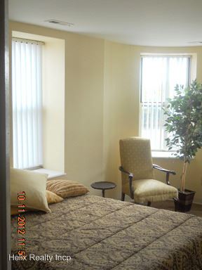 Foto del edificio - 5305 Delmar Blvd