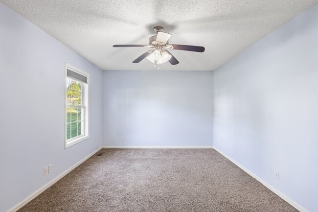 Foto del edificio - 2627 Elkmont Dr