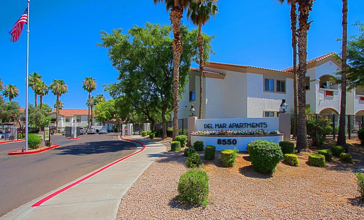 Del Mar Apartments - Apartments in Phoenix, AZ | Apartments.com