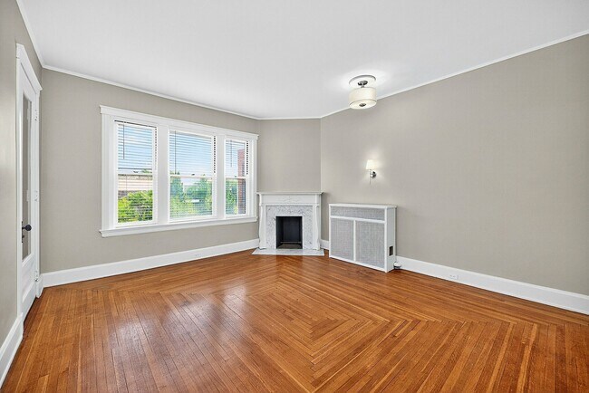 Foto del edificio - Clermont Condominiums