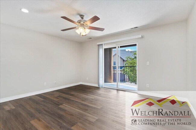 Foto del edificio - 3 Bed 2 Bath Condo in Pleasant Grove