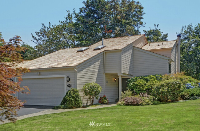 Building Photo - 15825 NE 61st St