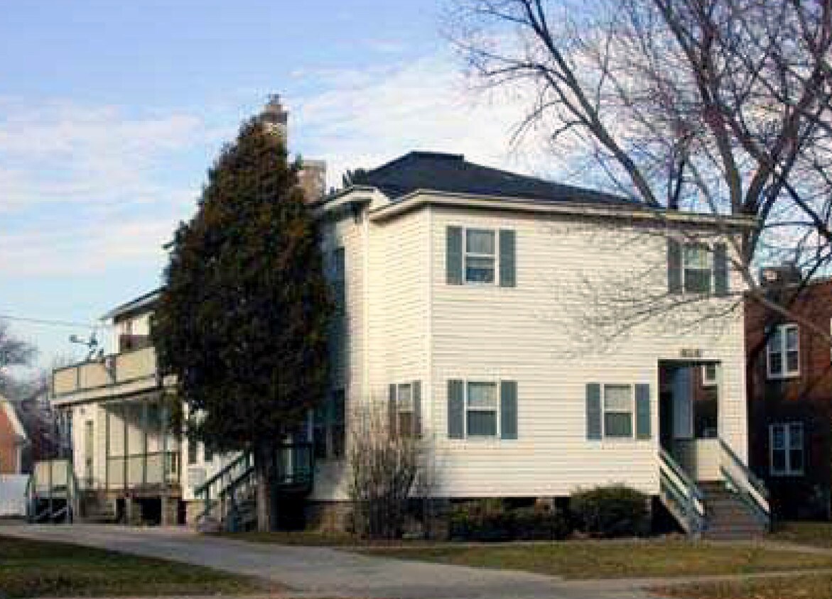 414416 S ster Ave, Green Bay, WI 54301 Apartments in Green Bay