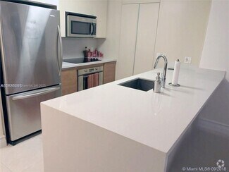 Building Photo - 300 S Biscayne Blvd