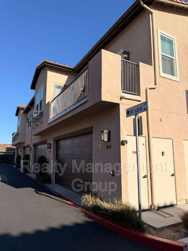 Foto del edificio - 8711 Aruba Ln