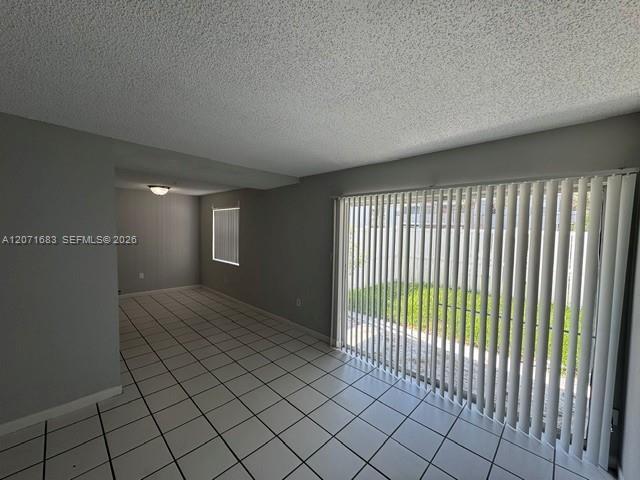 Foto del edificio - 6011 Winegard Rd