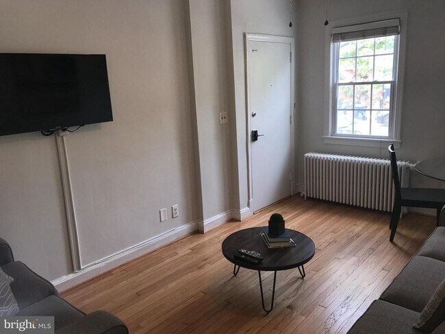 Foto del edificio - 731 13th St NE