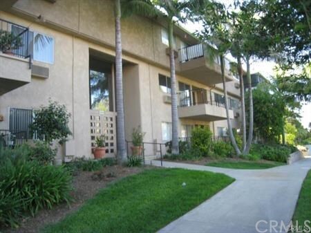 Building Photo - 2354 Via Mariposa W