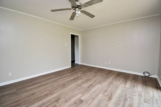 Building Photo - Updated 3 Bed, 2 Bath Home in Grambling!