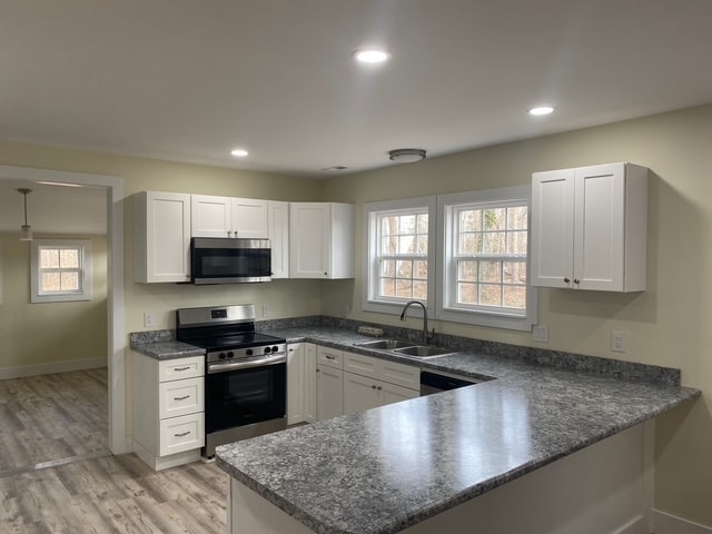 Building Photo - 3503 Holly Ave