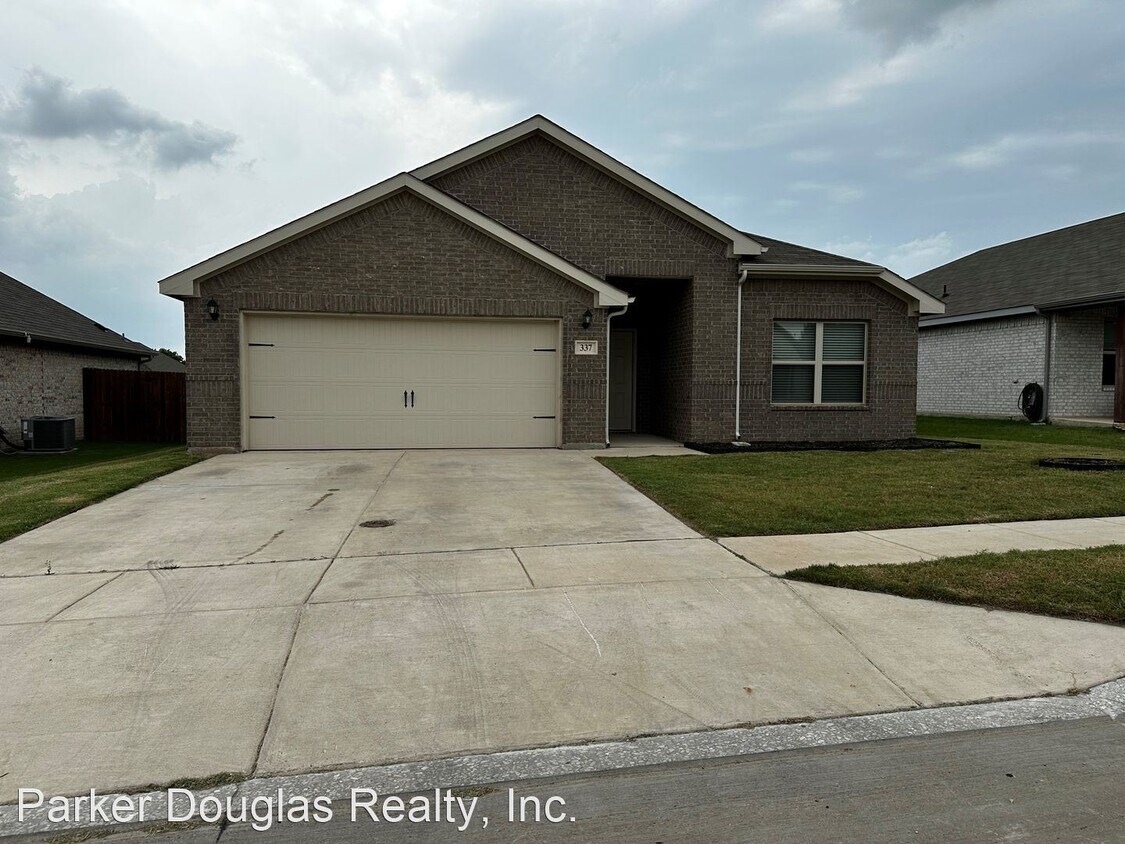 4 br, 2 bath House 337 Paloma St. House for Rent in Weatherford, TX