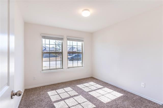 Building Photo - 3323 Everly Dr