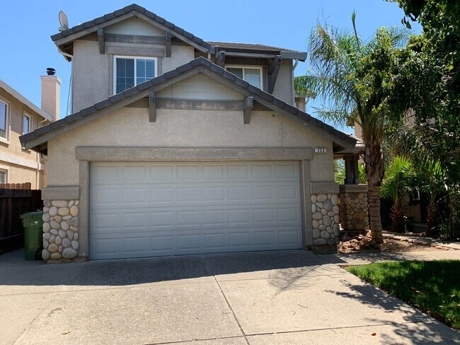 Foto del edificio - Beautiful 3 Bedroom, 2.5 Brentwood Home