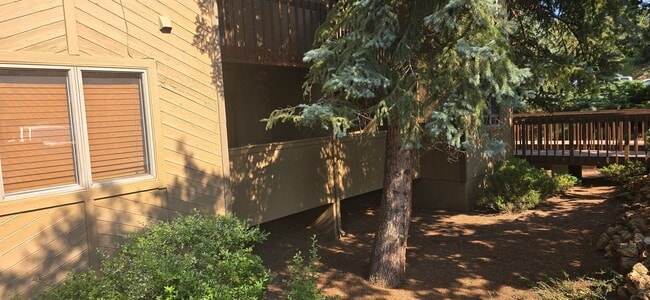 Photo - 2831 N WALNUT HILLS DR #12 Townhome