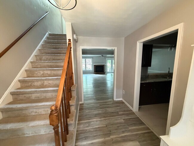 Foto del edificio - 502 Kempsville Greens Ct