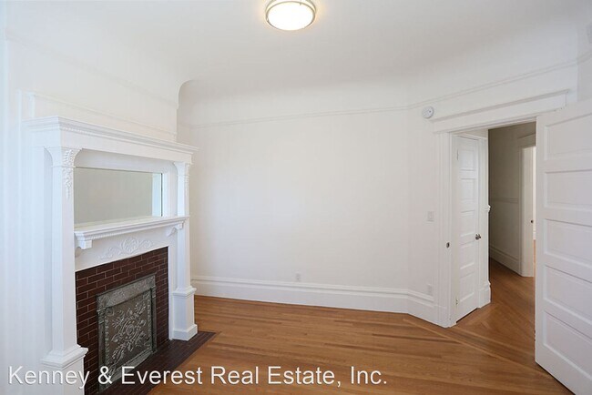 Foto del edificio - 3 br, 1 bath House - 593 D Potrero Ave