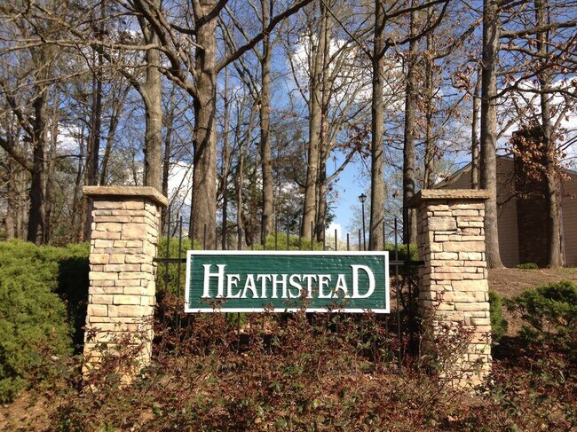 Building Photo - 3266 Heathstead Place