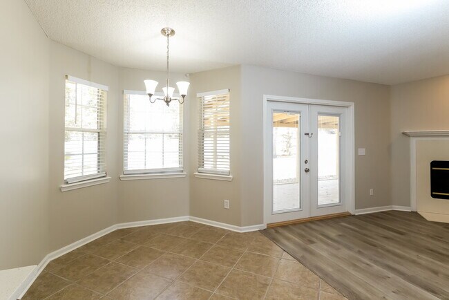 Foto del edificio - 12351 Hunters Haven Ln