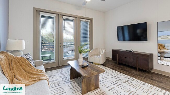 Foto del edificio - 5005 Galleria Dr