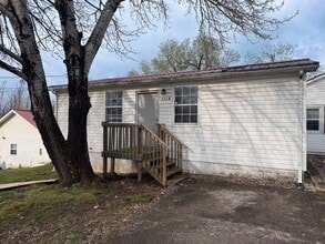 Building Photo - 230 W Jere Whitson Rd