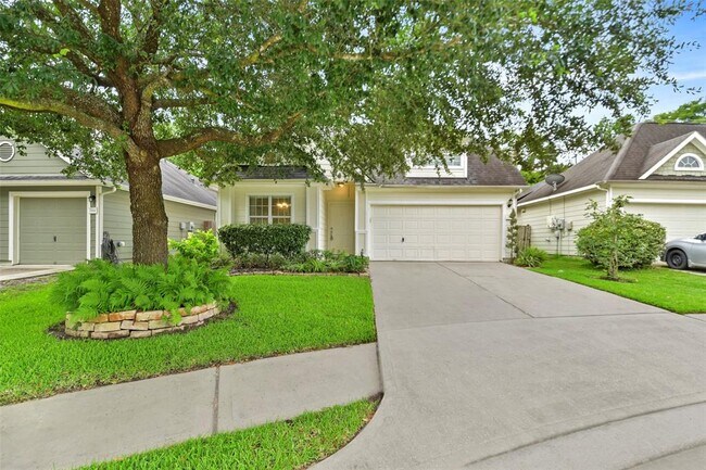 Foto del edificio - 12806 Pecan Shores Dr