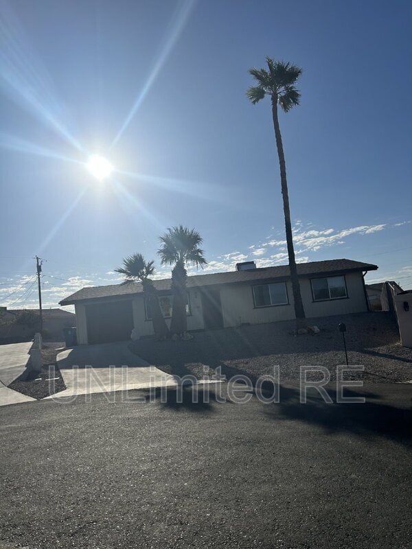 Building Photo - 3756 Sunny Ridge Cir