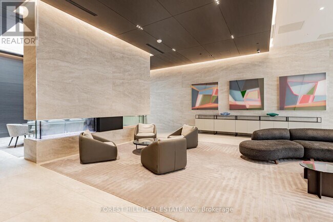 Photo du bâtiment - 2221-2221 Yonge St