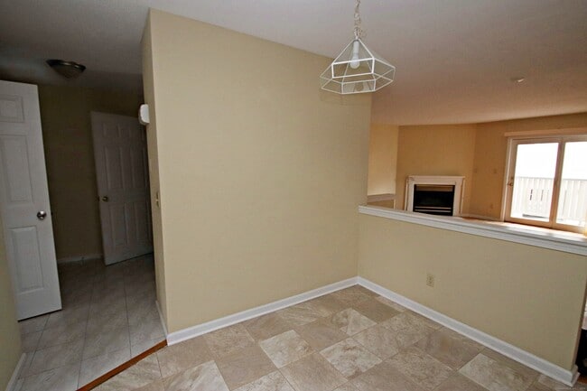 Building Photo - 34 Ivy Grove Ct