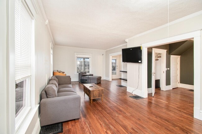 Foto del edificio - 3274 Briggs Blvd NE