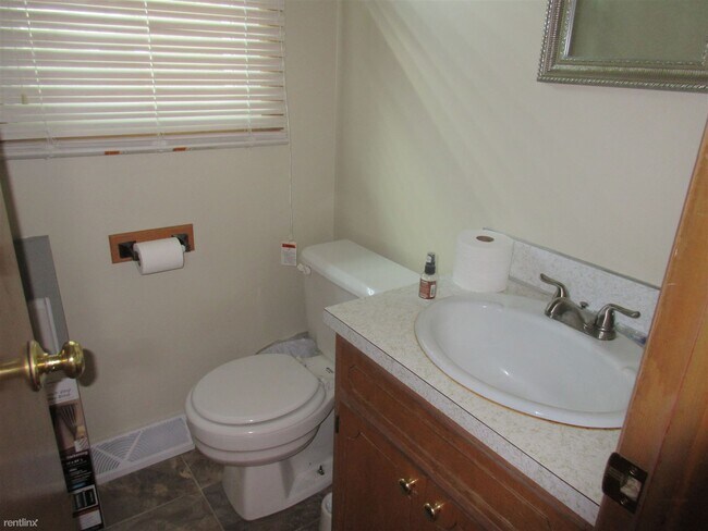 Foto del edificio - 4 br, 2.5 bath House - 6855 Bonnie Ave SE ...