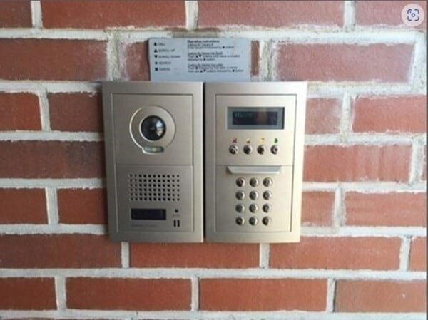 Building Photo - 213 Harrison Ave