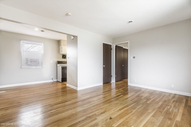 Foto del edificio - 1 br, 1 bath 4plex - 1551 King Ave Apt D