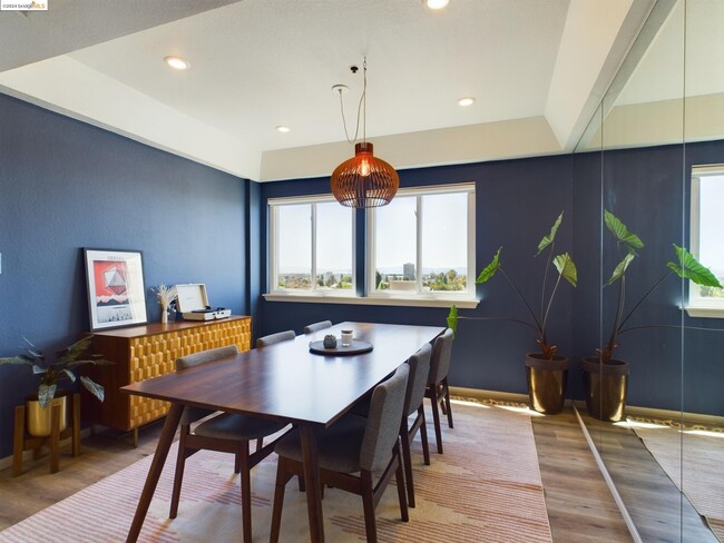 Foto del edificio - 655 Chetwood St