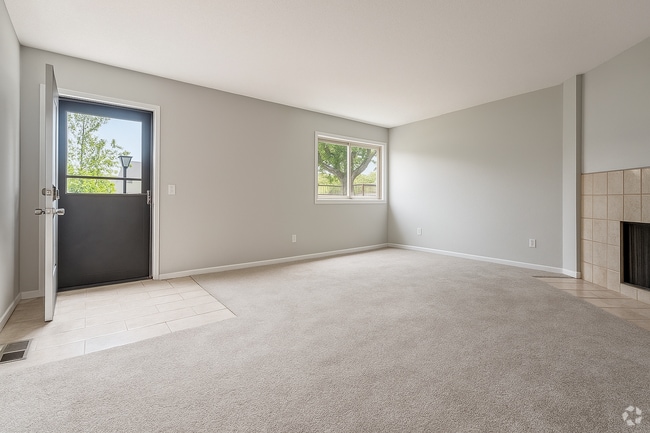 Building Photo - 27 Crows Nest Ln
