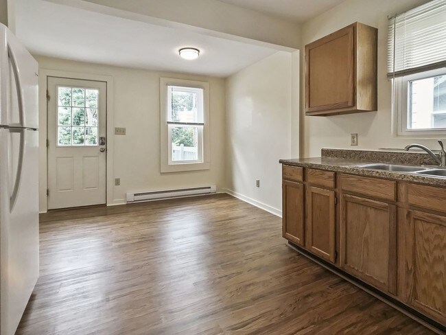 Foto del edificio - 620 W Water St